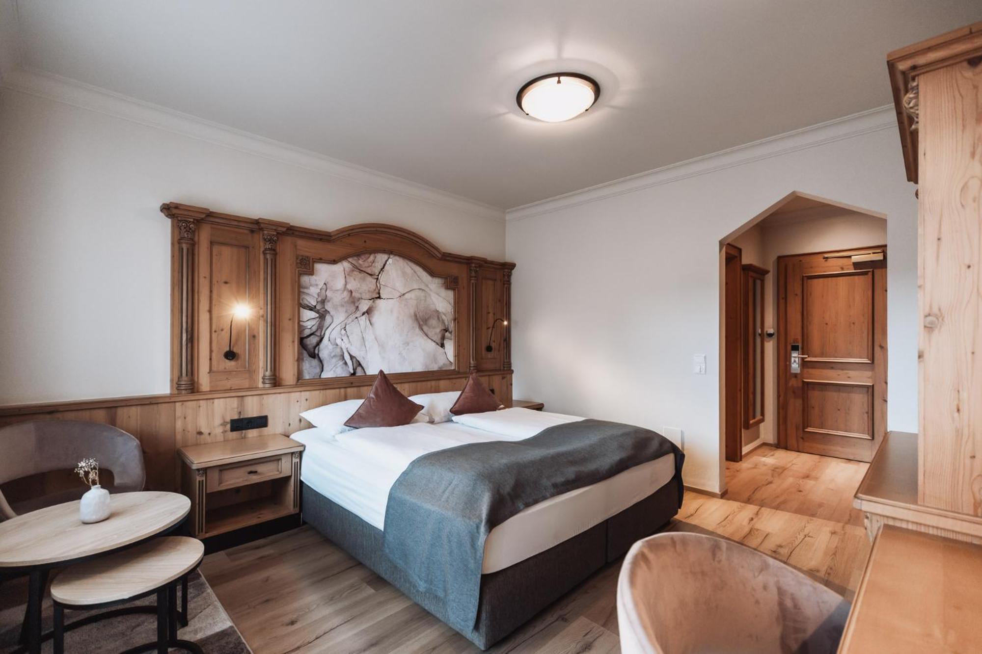 Hotel Montis - Active Nature Spa Бруніко Екстер'єр фото